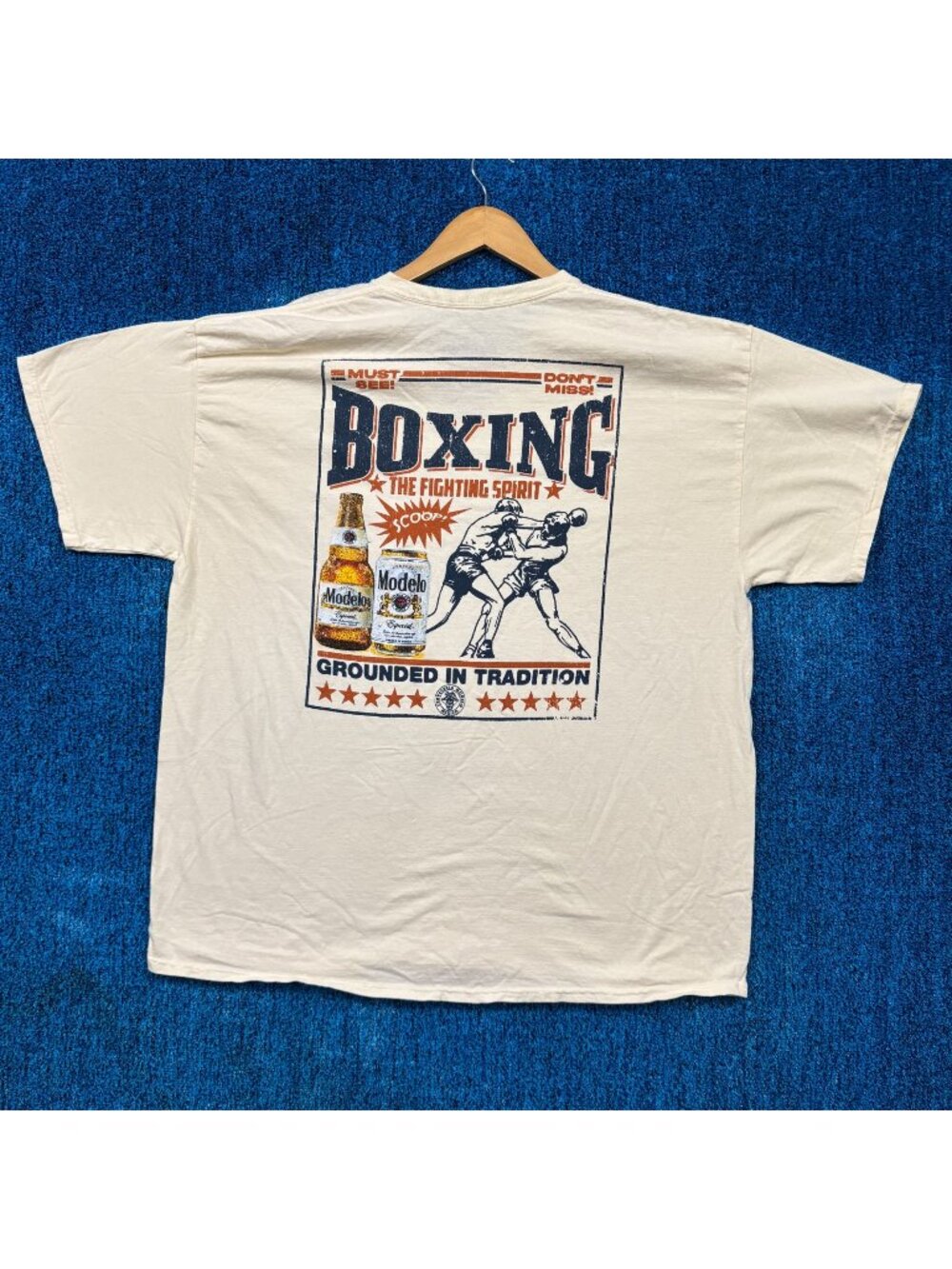 Modelo “Boxing The Fighting Spirit” Graphic T-Shirt Size Extra Large